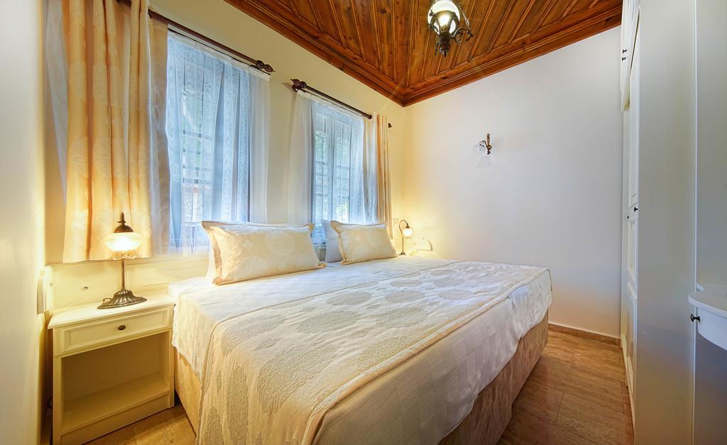 Minyon Hotel Antalya Bagian luar foto