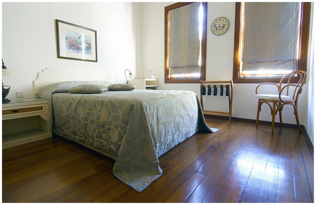 Minyon Hotel Antalya Bagian luar foto