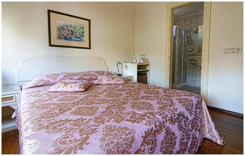 Minyon Hotel Antalya Bagian luar foto